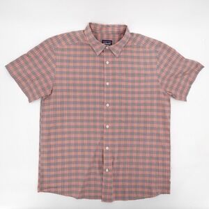 Patagonia Shirt Mens Medium Peach Plaid Button Organic Short Sleeve Worn‎ Wear
